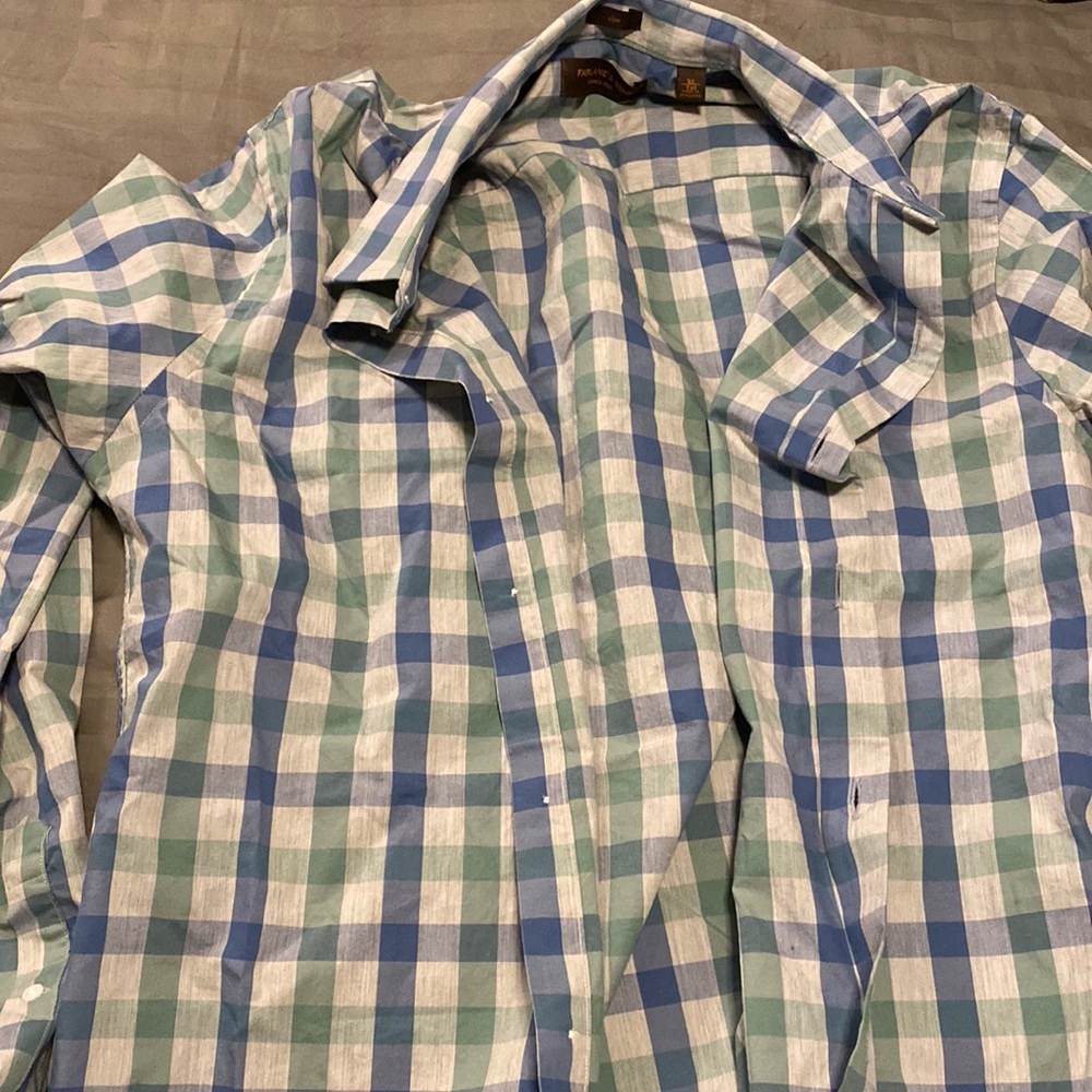Fairlane & Sons casual button down shirt. Sized XL - tall/slim.